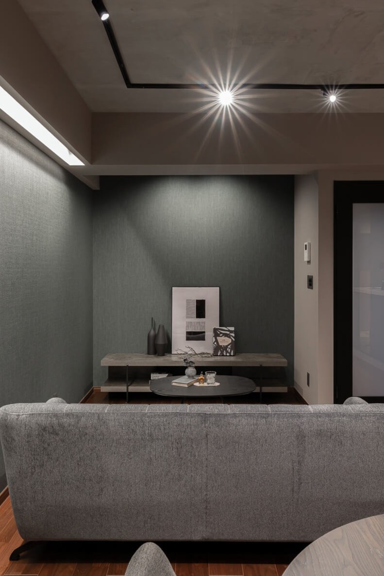 都会に溶け込む 誇り高き隠れ家